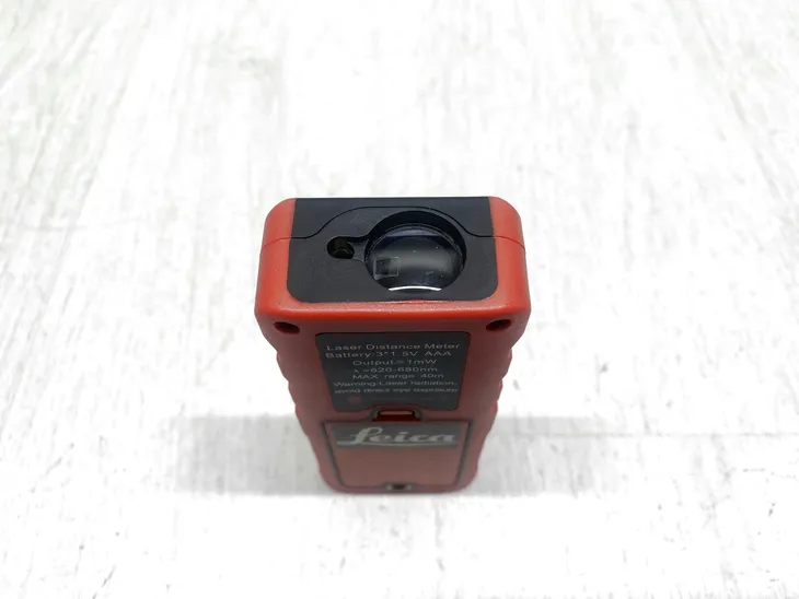 dalmierz-laserowy-leica-disto-d2-bluetooth-informacje-dodatkowe-obliczanie-powierzchni