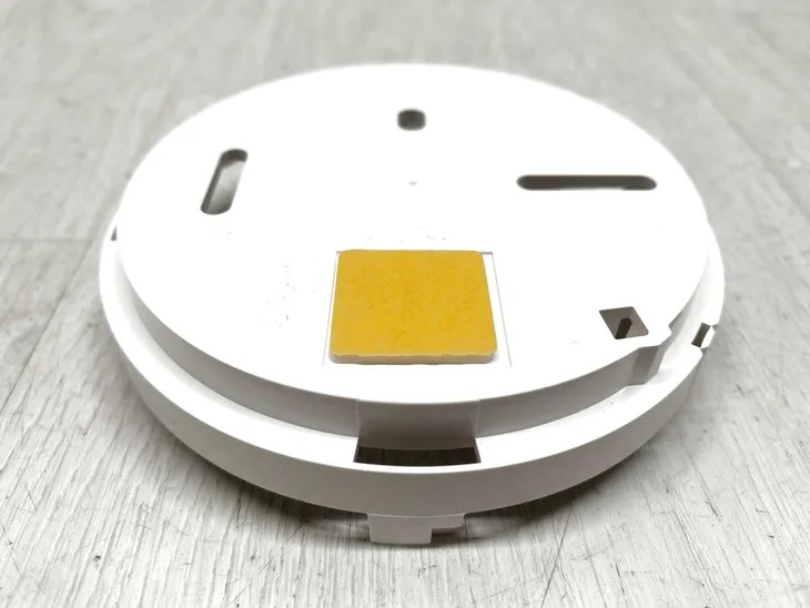 czujnik-detektor-dymu-hekatron-genius-plus-x-zasilanie-akumulatorowe