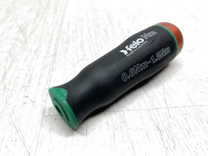 wkretak-dynamometryczny-felo-06-15nm-liczba-elementow-w-zestawie-1