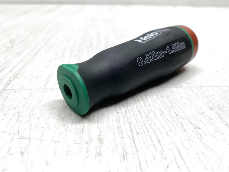 wkretak-dynamometryczny-felo-06-15nm-stan-powystawowy-stan-opakowania-uszkodzone