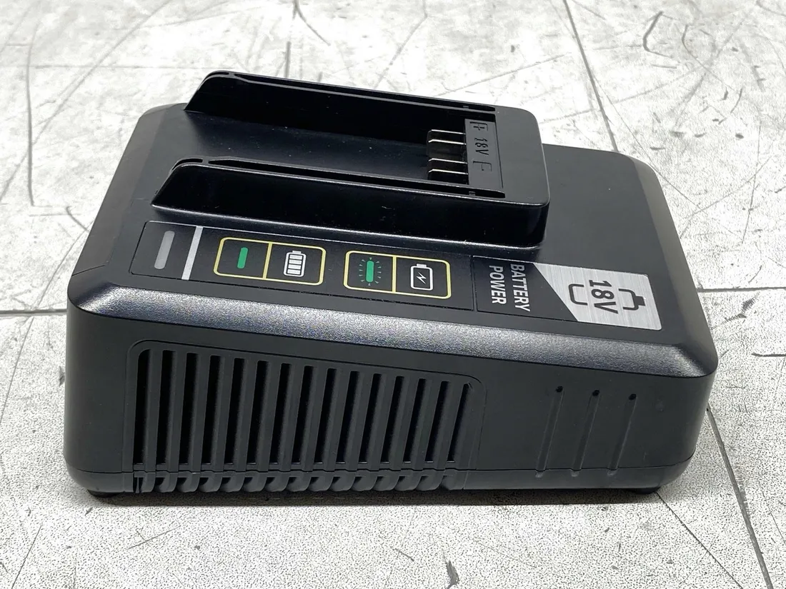 ladowarka-karcher-2-445-062-0-18-v