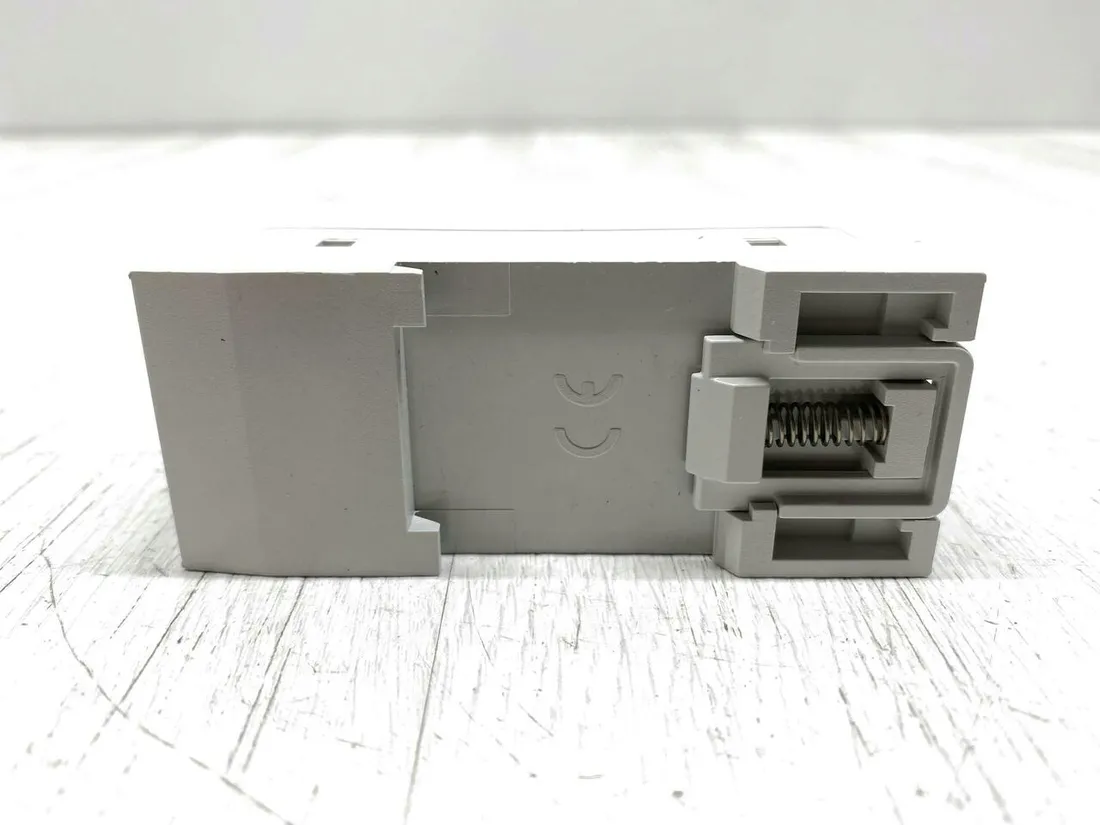 modulowy-programator-czasowy-wi-fi-vemer-ve780700