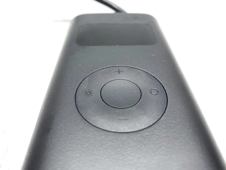 elektryczna-pompka-kompresor-xiaomi-mi-portable-5v-0-103-bara-czarny-stan-powystawowy-waga-z-opakowaniem-0-6-kg