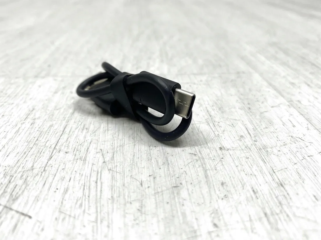 elektryczna-pompka-kompresor-xiaomi-mi-portable-5v-0-103-bara-czarny-stan-powystawowy