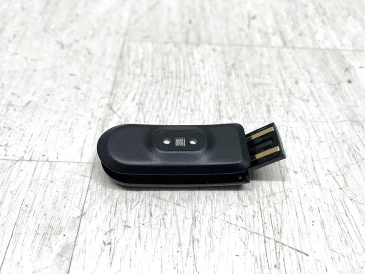 smartwatch-camtoa-id101hr-bluetooth-usb-czarny-rodzaj-baterii-akumulator-litowo-jonowy