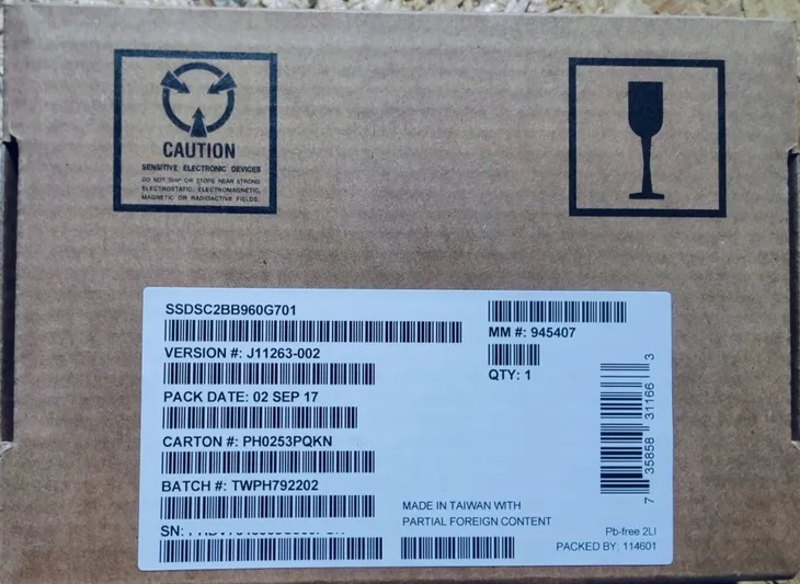 intel-dysk-ssd-dc-s3520-960gb-2-5-mlc-format-dysku-25