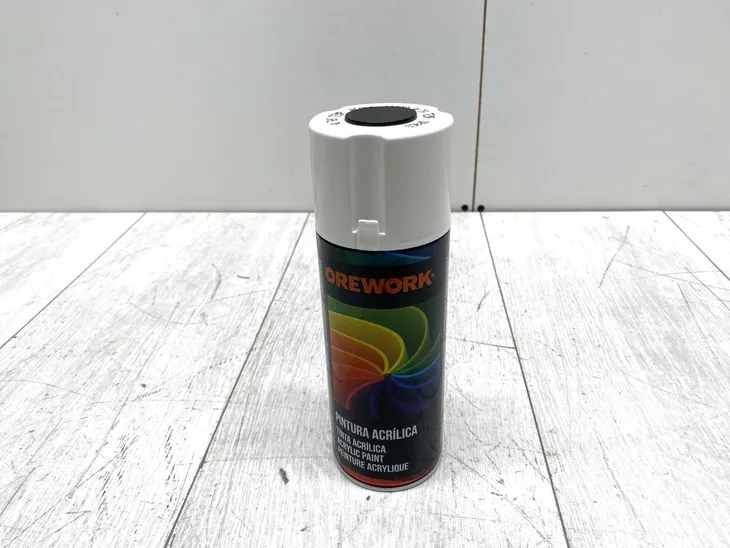 farba-w-sprayu-orework-czarna-400ml-kolor-czarny