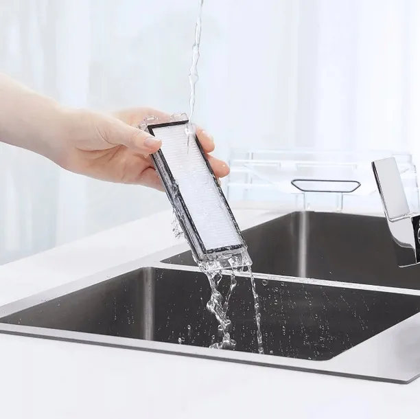 robot-sprzatajacy-roborock-e5-bialy-kolor-dominujacy-bialy