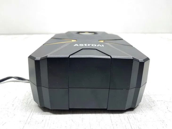 przenosna-sprezarka-samochodowa-astroai-czk-3676-marka-astroai