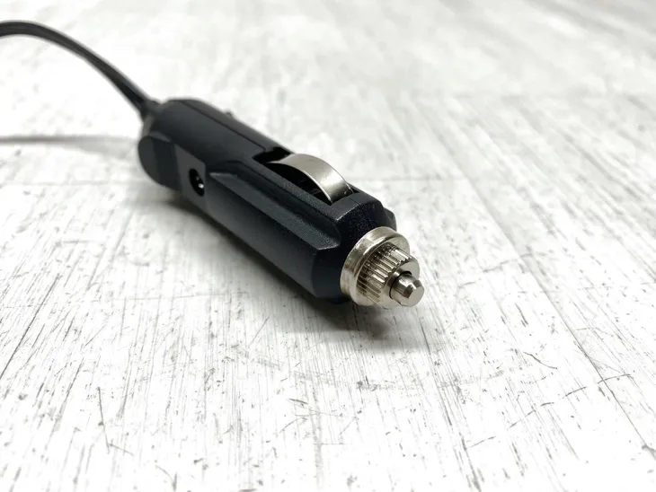 przenosna-sprezarka-samochodowa-astroai-czk-3676-stan-powystawowy-marka-astroai