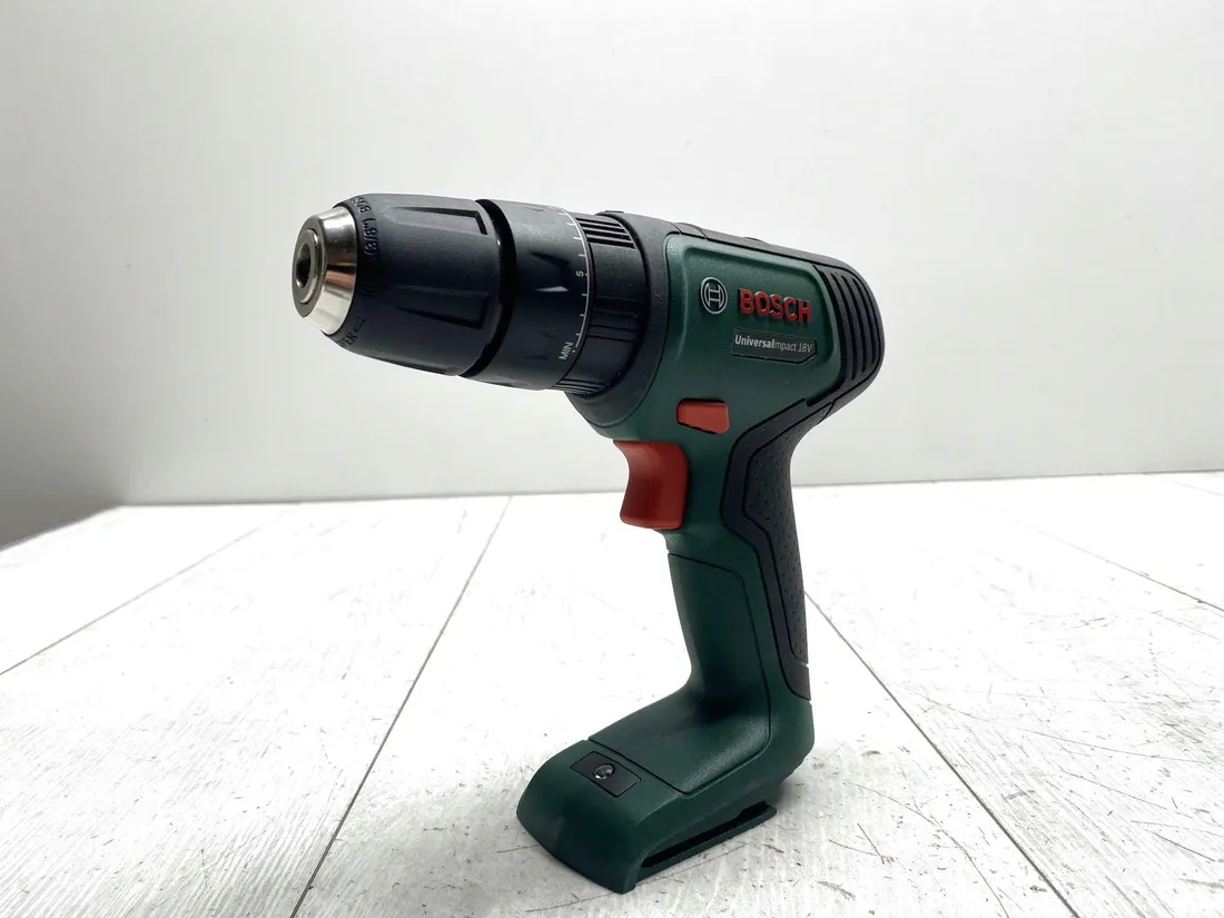 wiertarko-wkretarka-bosch-universalimpact-18v