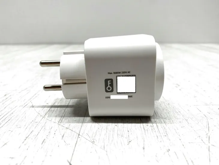 inteligentne-gniazdko-amazon-basics-wi-fi-24-ghz-biale-marka-amazon