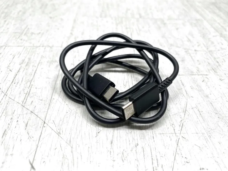 kabel-usb-samsung-usb-c-usb-c-1-m-czarny-kolor-czarny