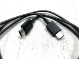 kabel-usb-samsung-usb-c-usb-c-1-m-czarny-zlacza-usb-typ-c-usb-typ-c