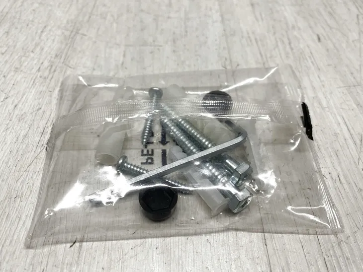 regulowany-uchwyt-scienny-do-roweru-mimoke-stan-powystawowy-obciazenie-maksymalne-35-kg