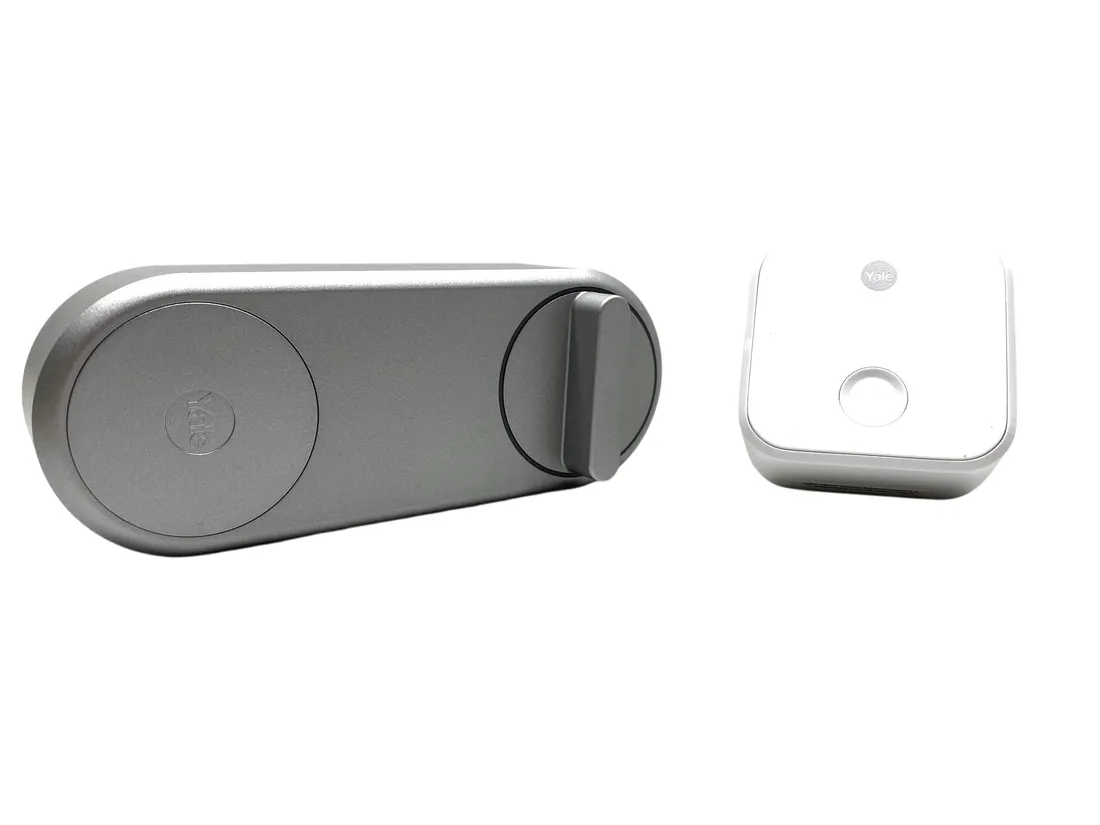 inteligentny-zamek-yale-linus-smart-lock-bosch-stan-powystawowy