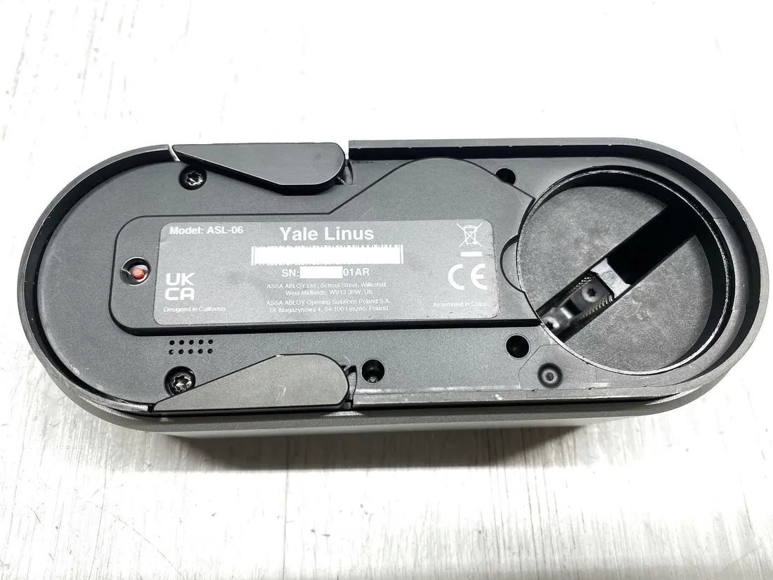 inteligentny-zamek-yale-linus-smart-lock-bosch-stan-powystawowy