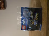 lego-city-40175-misja-policji-miejskiej-saszetka-z-klockami-stan-nowy