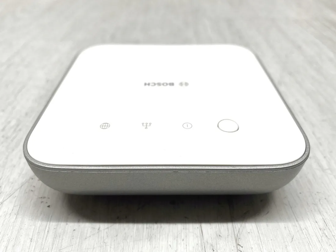 sterownik-bosch-smart-home-controller-ii-stan-powystawowy