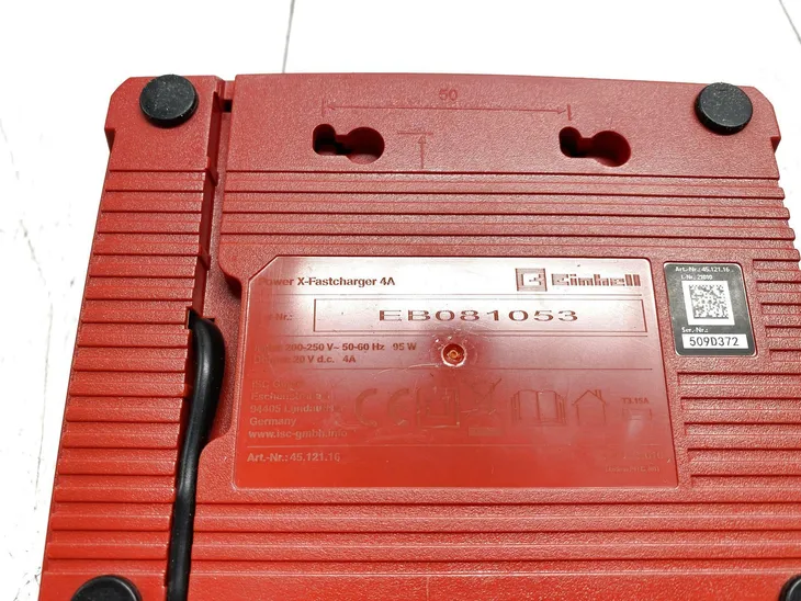 ladowarka-akumulatorow-einhell-power-x-charger-18v-waga-z-opakowaniem-0-5-kg