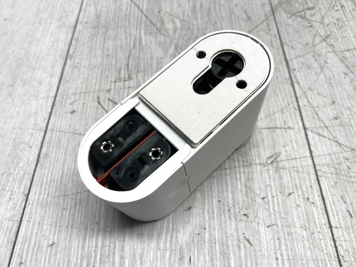 inteligentny-naped-do-drzwi-abus-loxeris-cfa4100-liczba-kluczy-w-zestawie-brak