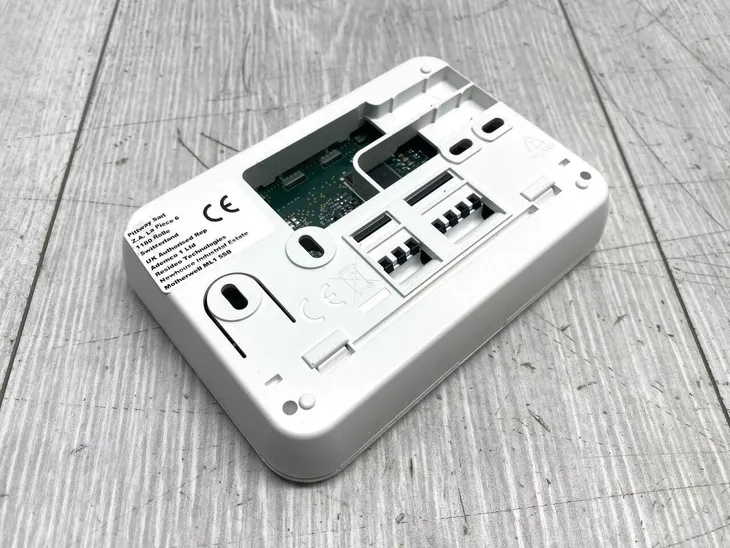 programowalny-termostat-honeywell-t3-wired-typ-pieca-dwufunkcyjny