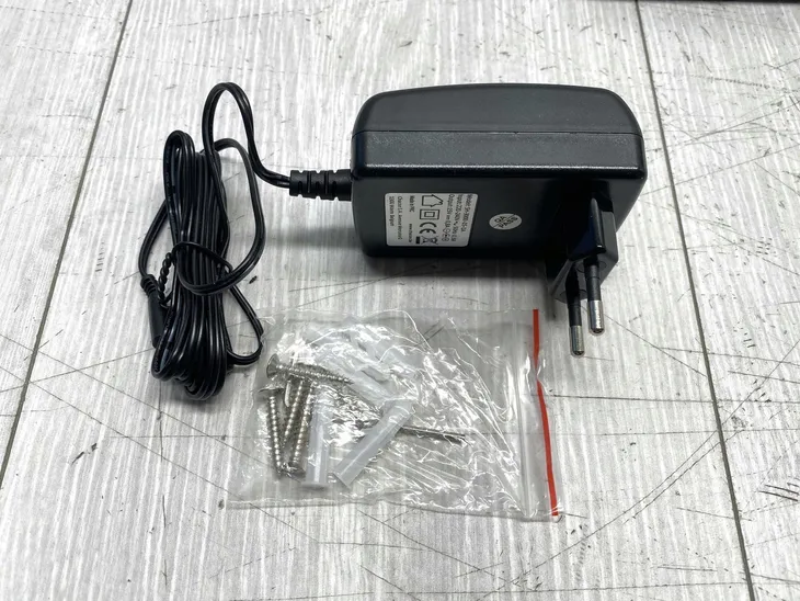 wideodomofon-chacon-34802-43-stan-powystawowy-stan-opakowania-uszkodzone