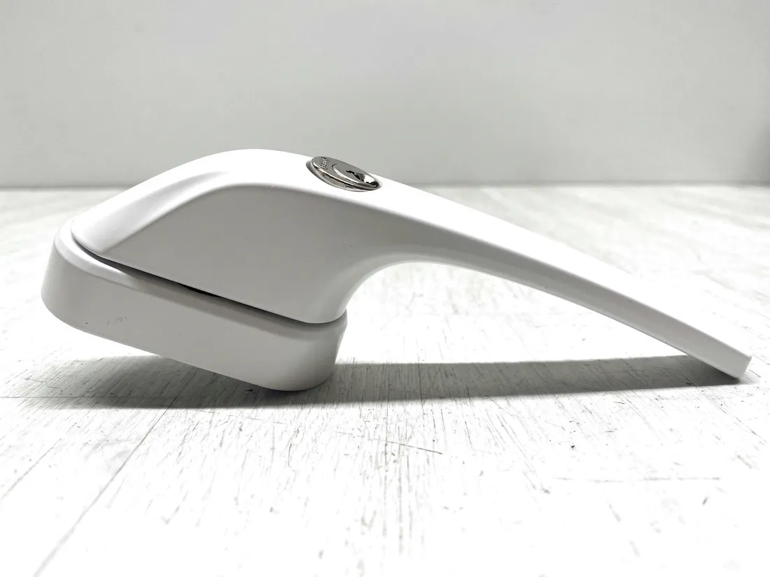 klamka-okienna-abus-fg-300-biala-stan-powystawowy