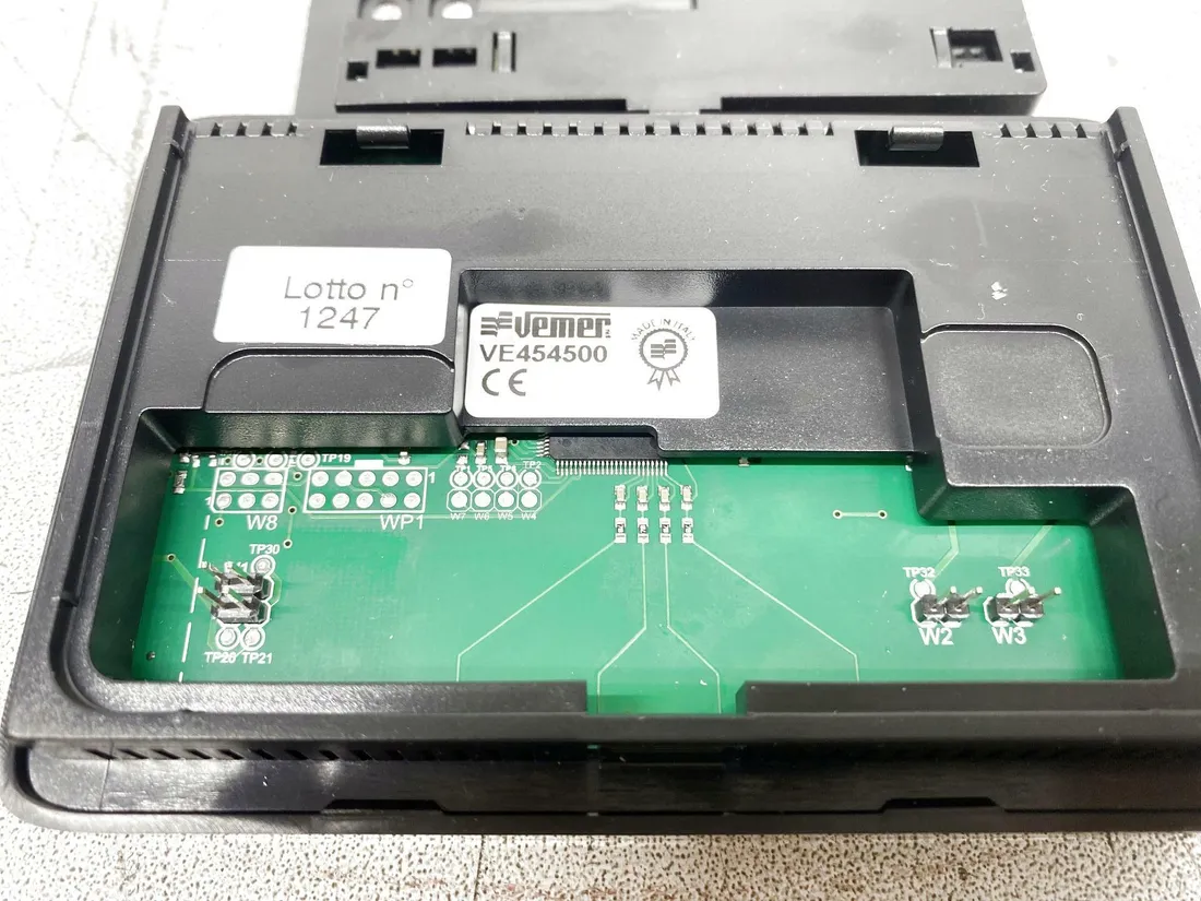 scienny-termostat-programowalny-vemer-chronos-230-nero-454500