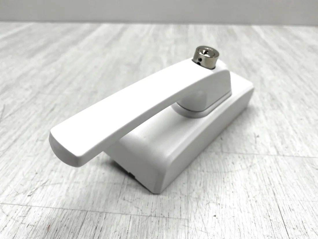 klamka-okienna-abus-z-blokada-fo400a-biala