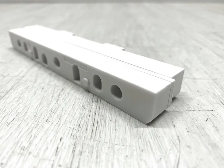 klamka-okienna-abus-z-blokada-fo400a-biala-kolor-bialy-stan-powystawowy