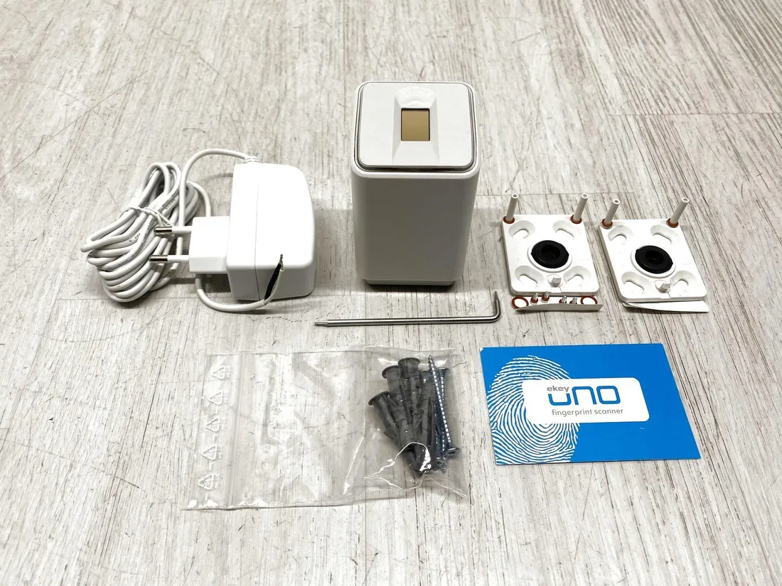 system-dostepu-na-odcisk-palca-ekey-uno-200101