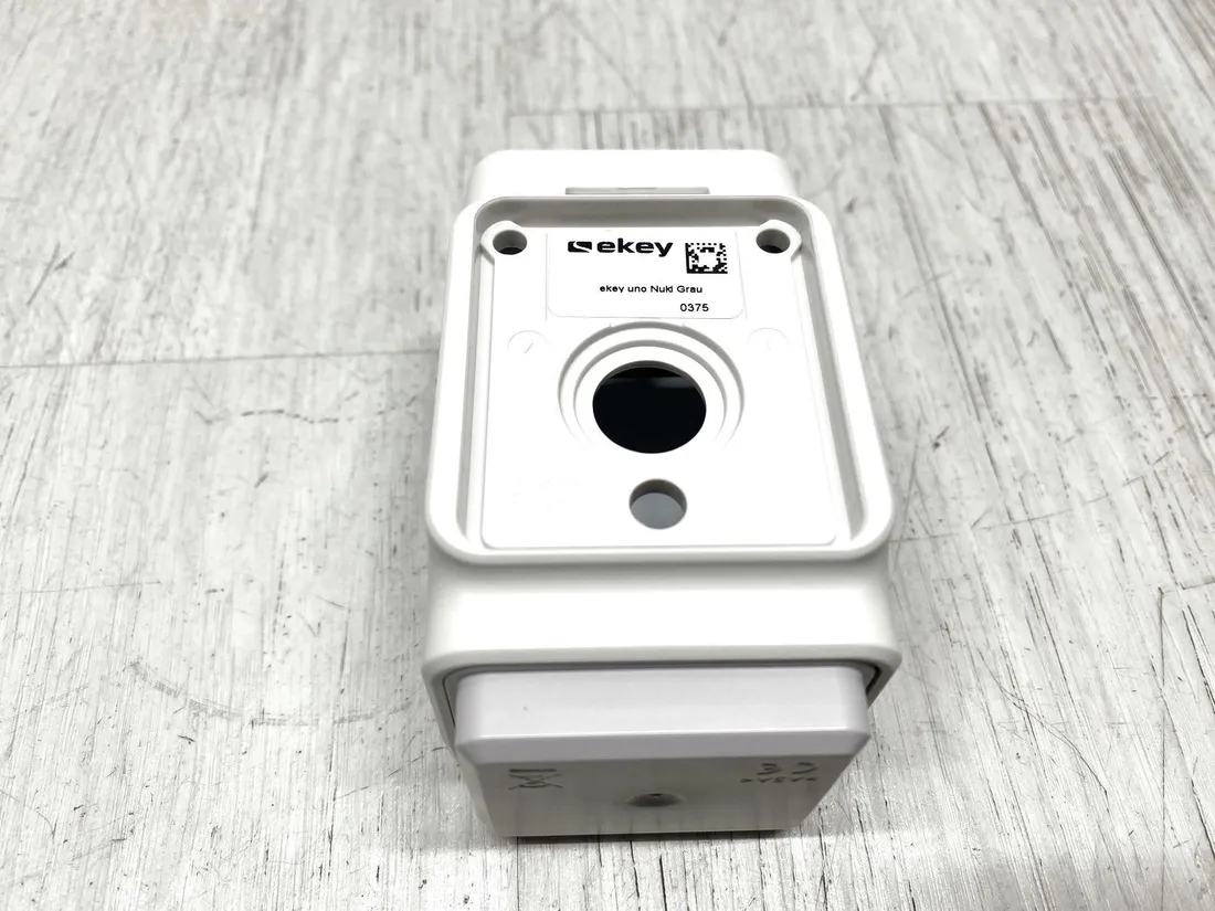 system-dostepu-na-odcisk-palca-ekey-uno-200101