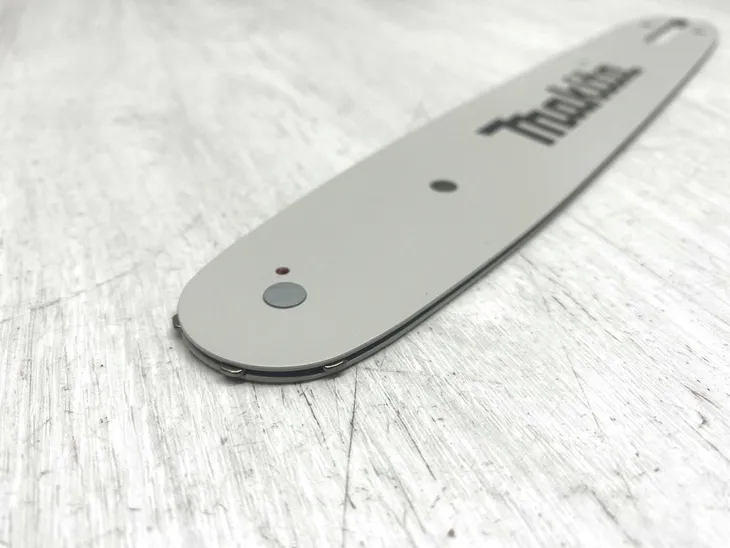 akumulatorowa-okrzesywarka-z-wysiegnikiem-makita-dua301z-2x18v-predkosc-lancucha-20-m-s