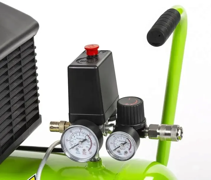 kompresor-fieldmann-fdak201552-e-wydajnosc-efektywna-190-l-min