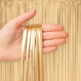 kurtyna-dekoracyjna-imprezowa-tlo-zaslona-scianka-zlota-jasna-matowa-2m