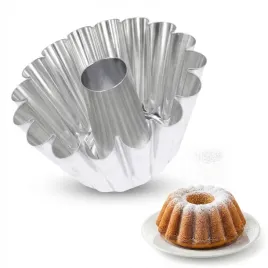 forma-do-babki-z-tuleja-kominem-blacha-karbowana-do-pieczenia-ciasta