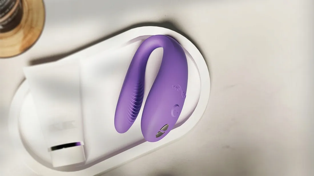 we-vibe-sync-go-light-purple