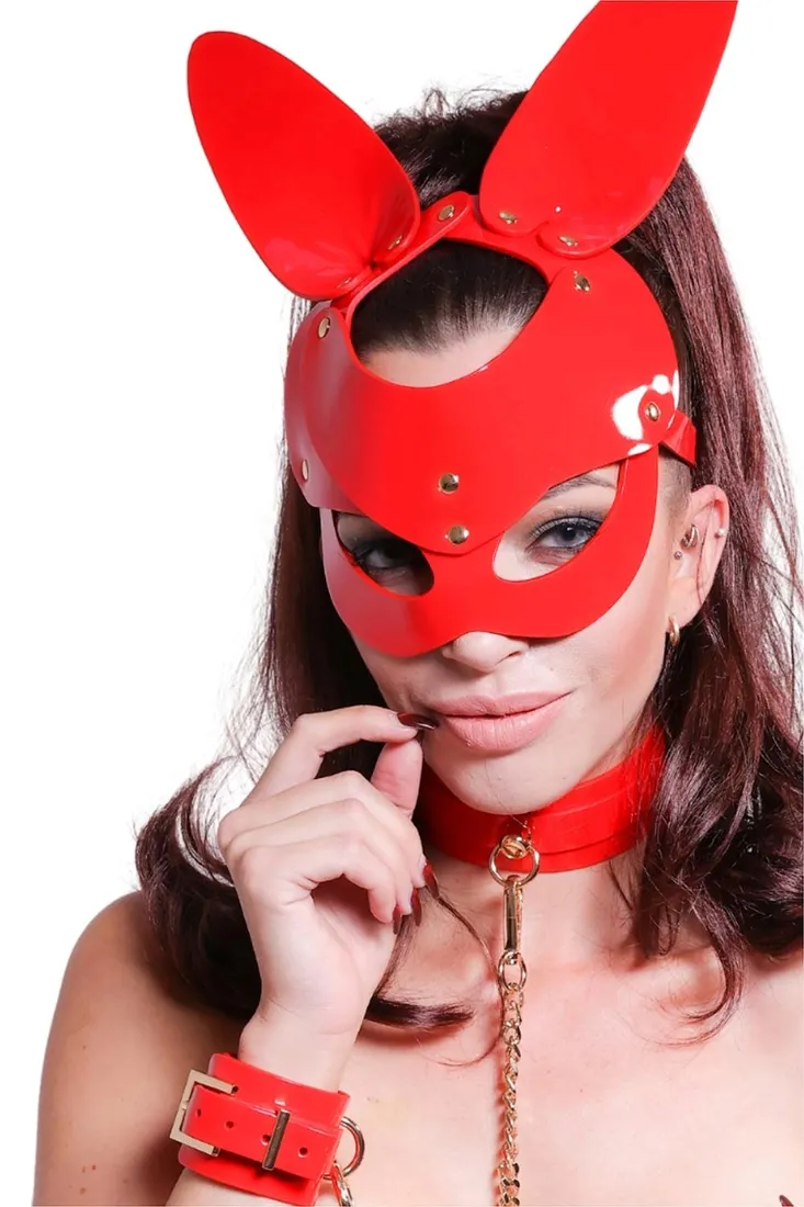 kinky-diva-bunny-mask-red