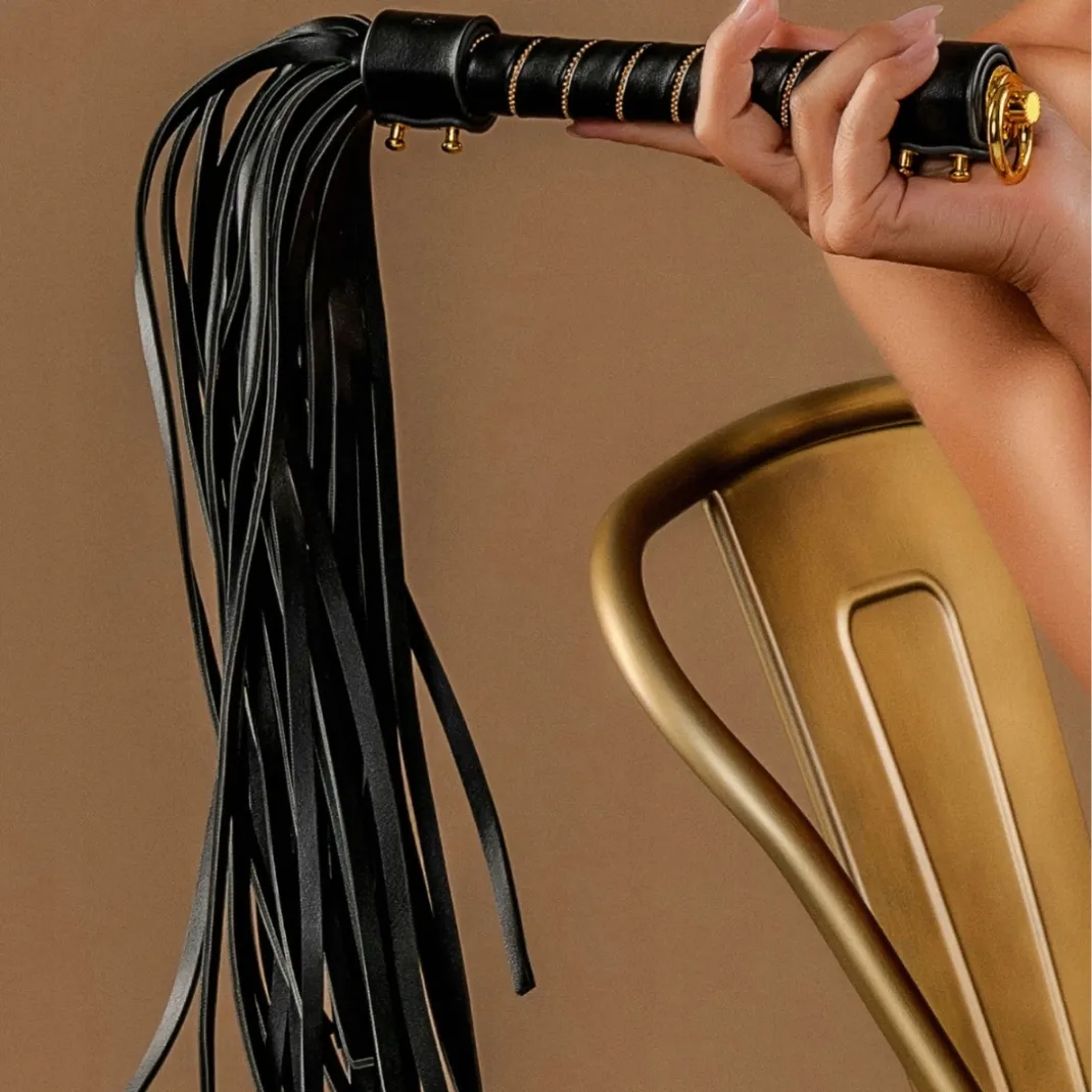 taboom-pejcz-vogue-studded-whip-rodzaj-bat