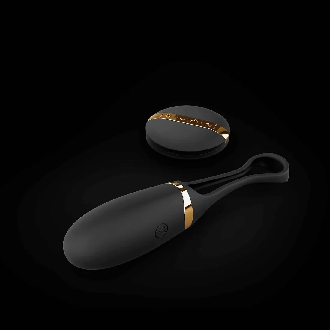 marc-dorcel-secret-delight-black-gold