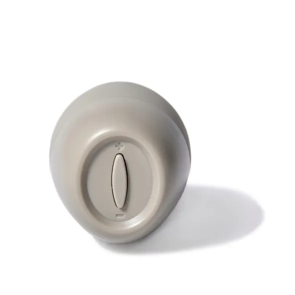 lora-dicarlo-carezza-stan-nowy