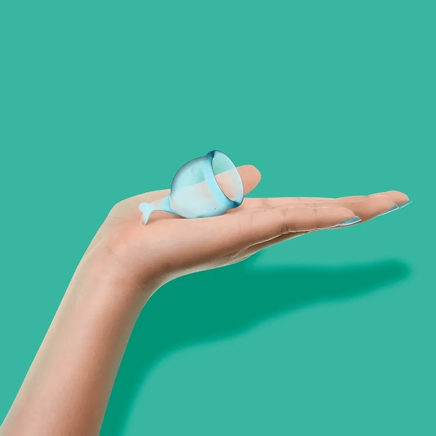 satisfyer-menstrual-cup-set-light-blue