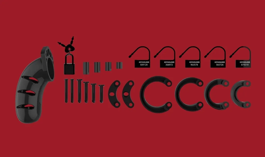 man-cage-chastity-model-03-black-pas-cnoty