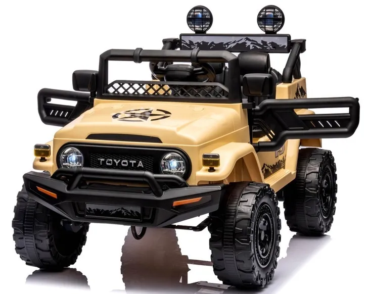 Toyota FJ Cruiser khaki, 4x4 miękki fotelik pilot Licencja AKumulator litow