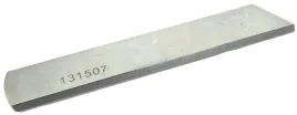 noz-dolny-131-50701-do-owerloka-przemyslowego-juki-mo-6100s-mo6700s