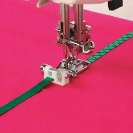 stopka-do-szycia-cekinow-tasiemek-gumek-janome-7mm