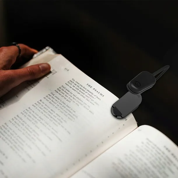 solidna-lampka-biurkowa-nocna-oswietlenie-regulowana-na-klips-bezprzewodowa-glebokosc-7-cm