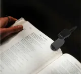 solidna-lampka-biurkowa-nocna-oswietlenie-regulowana-na-klips-bezprzewodowa-styl-nowoczesny-minimalistyczny-uniwersalny