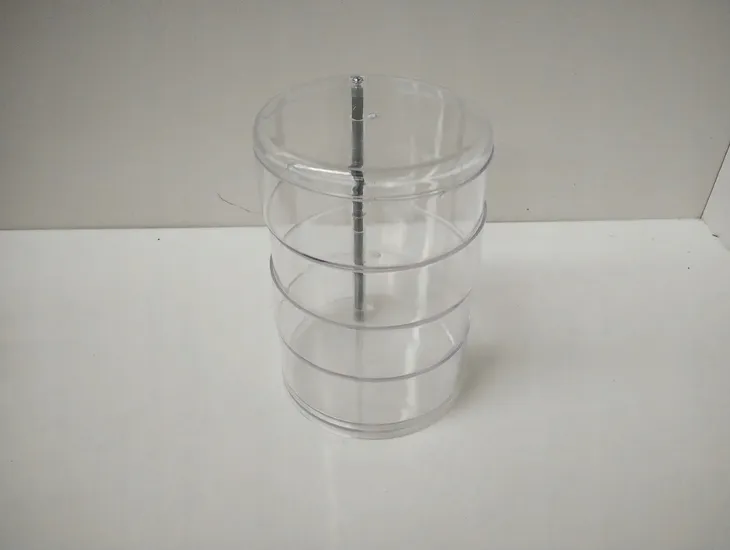 komunj-round-shape-jewellery-box-stan-powystawowy-material-tworzywo-sztuczne